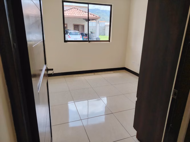 Linda casa en Condominio La Rueda - Imagen 16