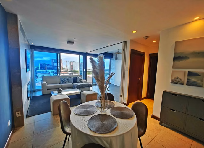 ALQUILER DE APARTAMENTO AMOBLADO EN TORRE PASEO COLÓN  - Imagen 11
