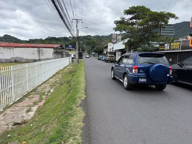 Venta de terreno en Sanaa Ana Centro. - Imagen 5