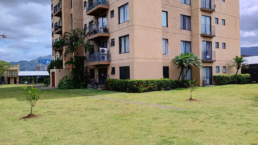 Alquiler de apartamento en Brisas del Oeste: Naturaleza y amplitud en planta baja (ref : 52) - Imagen 3