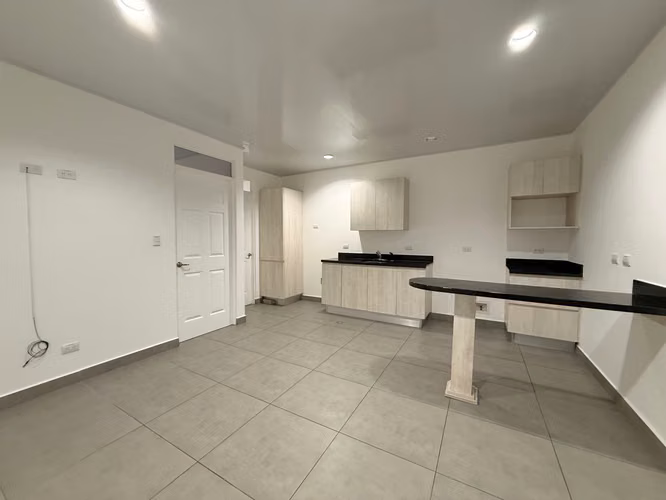 Alquiler de Apartamento en Concepción La Unión 450.000 - Imagen 4