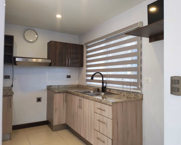 VENTA DE CASA EN CONDOMINIO VILLA REAL EN HEREDIA - Imagen 9
