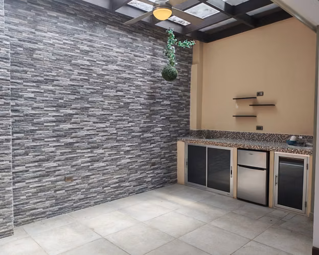 VENTA DE CASA EN CONDOMINIO VILLA REAL EN HEREDIA - Imagen 12