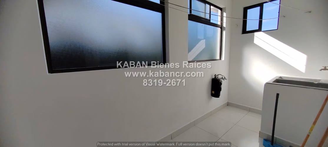 Apartamento en Alquiler en San Rafael de La Unión | 2 Habitaciones + Parqueo - Imagen 7