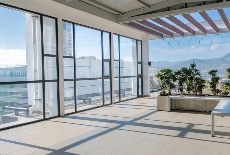 Apartamento Contemporáneo AMUEBLADO en Torre Rohrmoser | $1,200 - Imagen 5