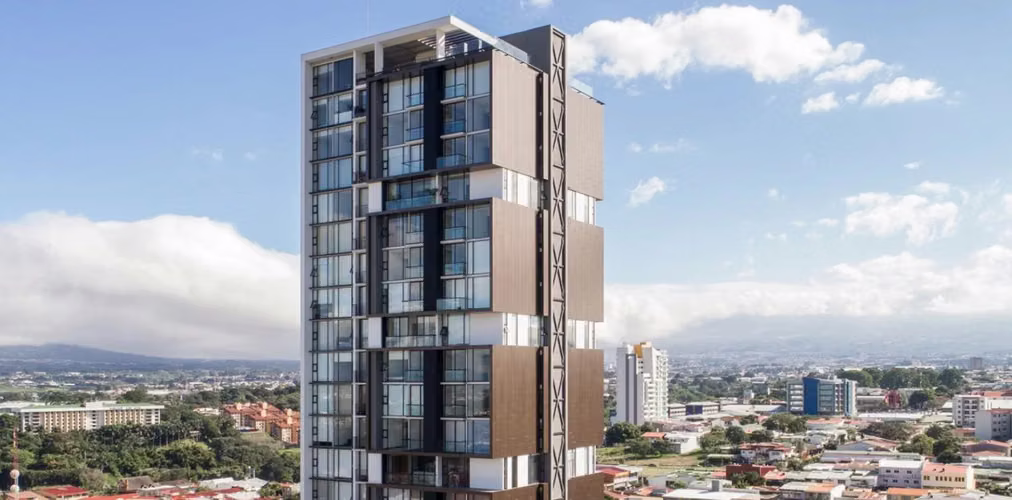 Apartamento Contemporáneo AMUEBLADO en Torre Rohrmoser | $1,200 - Imagen 6