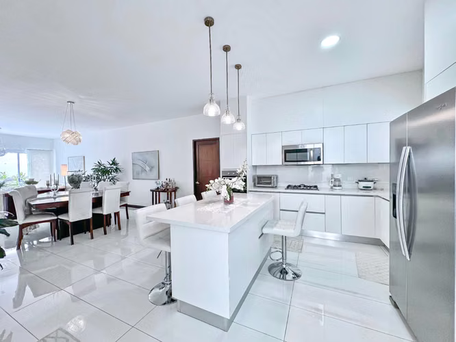 Casa Luz one level home with pool for sale in Escazu - Imagen 4