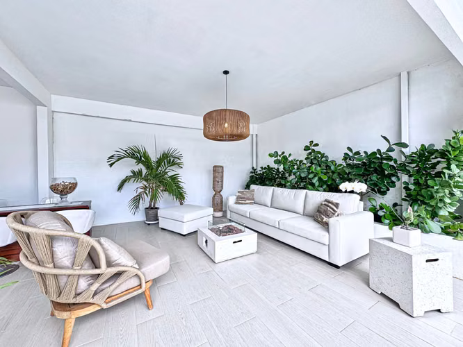 Casa Luz one level home with pool for sale in Escazu - Imagen 10