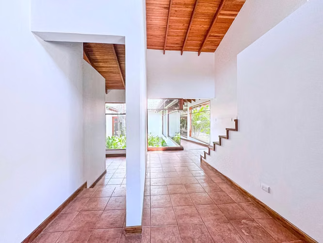 Casa Balinese in Jaboncillos | Large Home & Yard | Escazu Suburban Living - Imagen 13