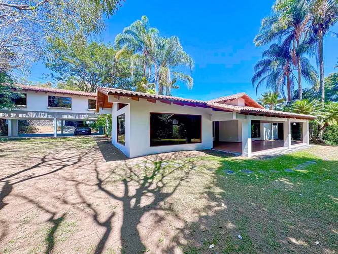 Casa Balinese in Jaboncillos | Large Home & Yard | Escazu Suburban Living - Imagen 18