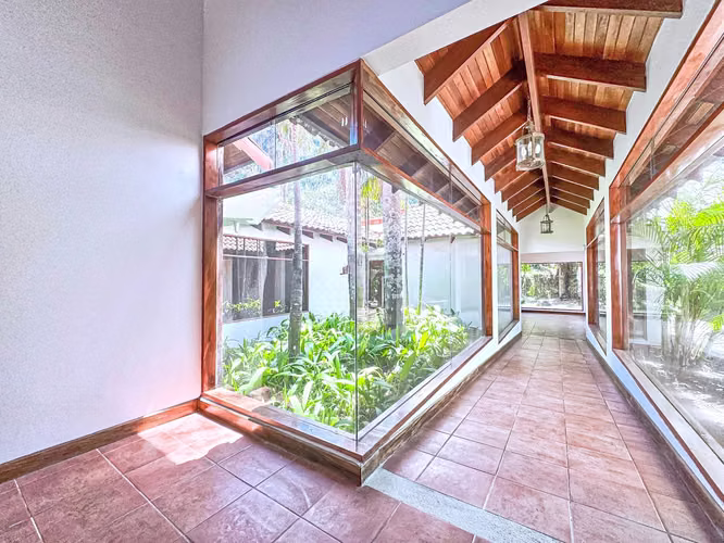Casa Balinese in Jaboncillos | Large Home & Yard | Escazu Suburban Living - Imagen 2