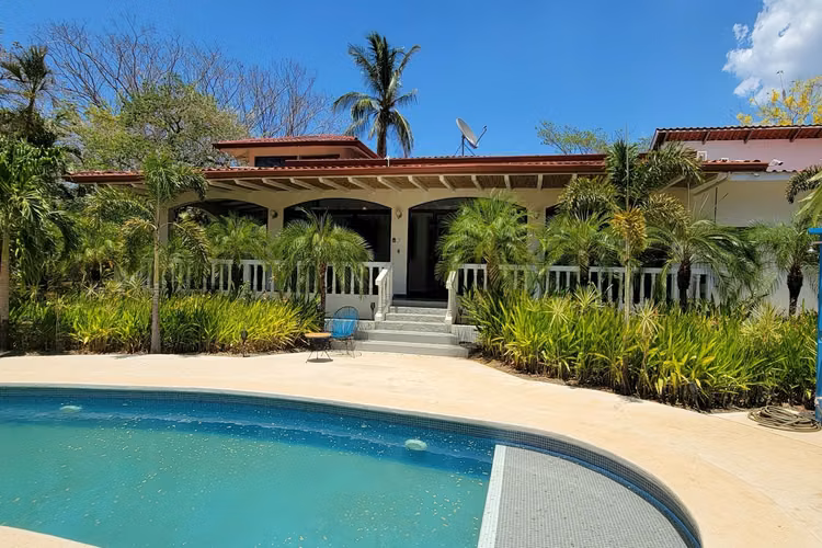 Hotel e n venta Guanacaste  - Imagen 2