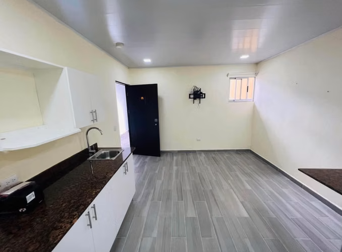 ALQUILER DE APARTAMENTO AL FINAL DEL BOULEVARD EN ROHRMOSER - Imagen 10