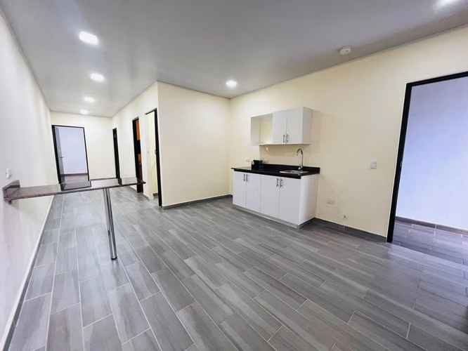 ALQUILER DE APARTAMENTO AL FINAL DEL BOULEVARD EN ROHRMOSER