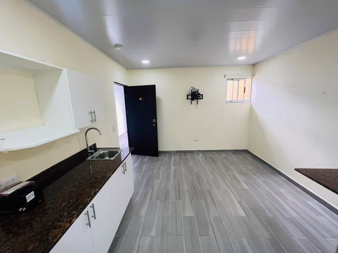 ALQUILER DE APARTAMENTO AL FINAL DEL BOULEVARD EN ROHRMOSER - Imagen 9