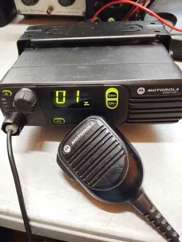 digital radio sale Motorola DGM4100 +