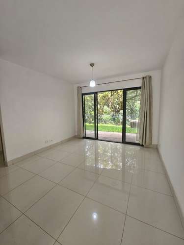 Apartamento en Primera Planta con Jardín Privado | San Nicolás de Bari, Santa Ana - Imagen 3