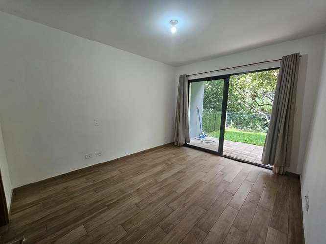 Apartamento en Primera Planta con Jardín Privado | San Nicolás de Bari, Santa Ana - Imagen 9