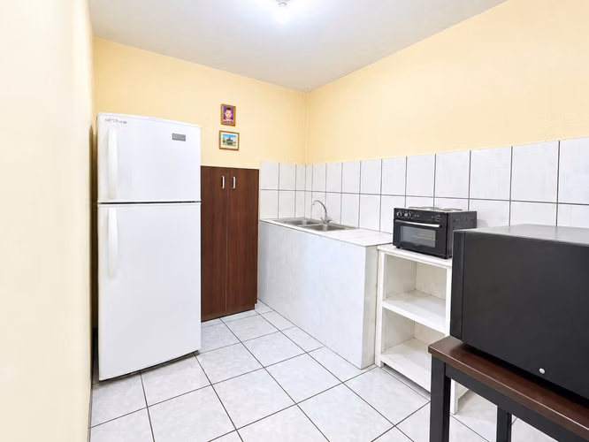 Venta de Local + Apartamentos en Tibas Centro 223.000.000 - Imagen 12