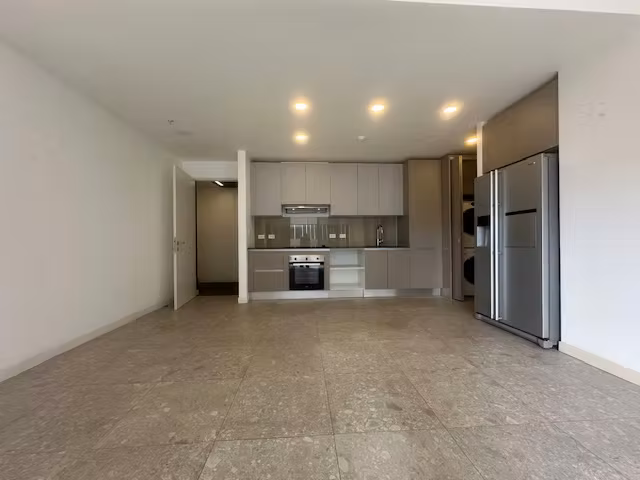 Bello Apartamento en Escazu Village en Alquiler - Imagen 2
