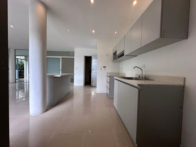 HERMOSO LOFT EN VENTA EN BELLO HORIZONTE - Imagen 5