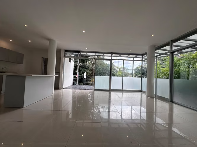 HERMOSO LOFT EN VENTA EN BELLO HORIZONTE - Imagen 2