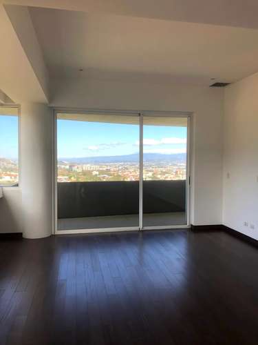 ALTA PIETRA | Apartamentos modernos con vistas panorámicas en San Rafael, Escazú - Imagen 19