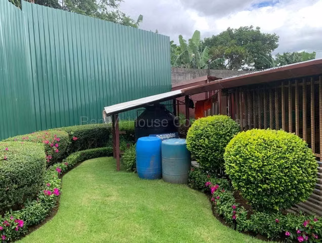 Venta de Lote + 2 Casas en San Rafael Arriba de Desamparados. 27-701 Oportunidad Única MJM - Imagen 13