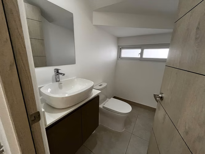  Alquiler Casa 3 Hab en Condominio Escazú | Amenidades & Seg 24/7 iler - Imagen 8