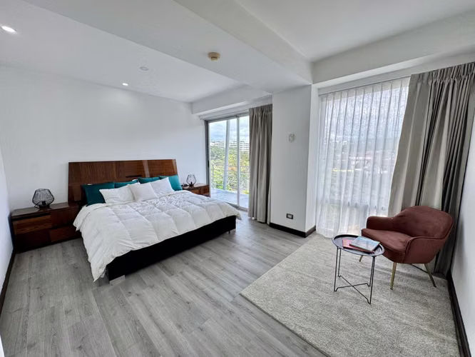  Alquiler Apto Lujo Los Laureles: 260m², 3 Hab/Baño, Gym y Pool | Escazú - Imagen 9