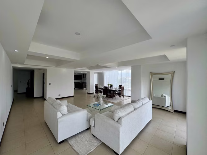  Alquiler Apto Lujo Los Laureles: 260m², 3 Hab/Baño, Gym y Pool | Escazú - Imagen 2