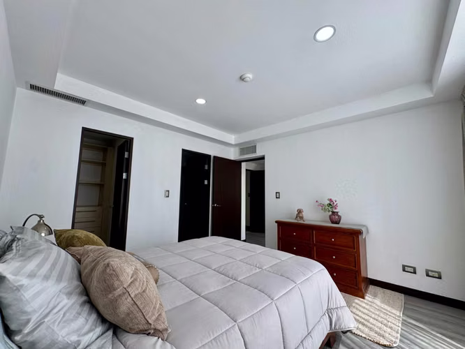  Alquiler Apto Lujo Los Laureles: 260m², 3 Hab/Baño, Gym y Pool | Escazú - Imagen 10