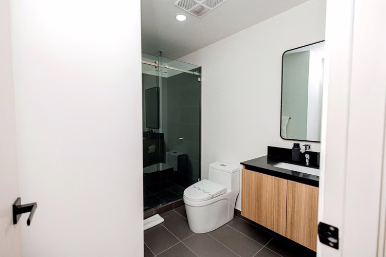 EXECUTIVE RESIDENCE AVAILABLE — ROHRMOSER, SAN JOSÉ.  - Imagen 6