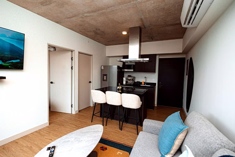 EXECUTIVE RESIDENCE AVAILABLE — ROHRMOSER, SAN JOSÉ.  - Imagen 3