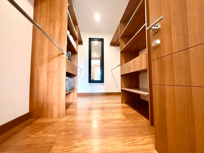Apartamento en venta en Distrito 4, Escazú – Alquilado, ideal para inversión
