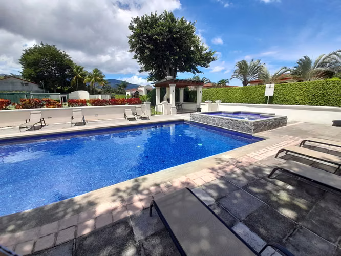 268A / Venta/ Casa / Grande y lujosa / Condominio Exclusivo - Imagen 15