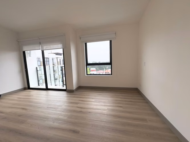 Apartamento Tipo Estudio Amueblado en Vive Tibás | Incluye Línea Blanca + Parqueo y Bodega
