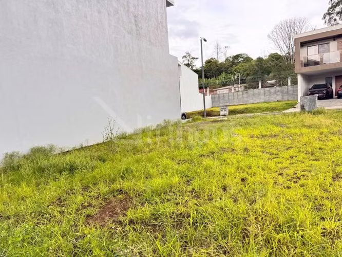 Venta de lote en condominio id # 43602