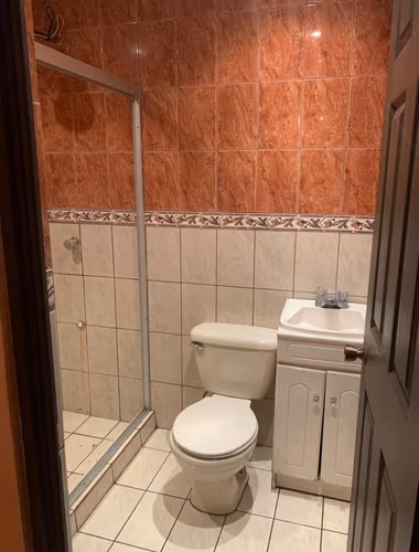 Se Vende Complejo de Apartamentos en Desamparados centro.  - Imagen 11