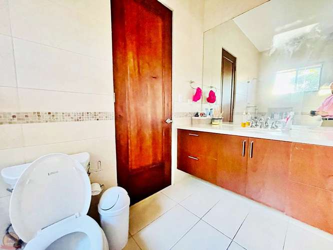 Casa de lujo de 1 nivel con 5Habs + Oficina | 780m² | Lindora Santa Ana - Imagen 17