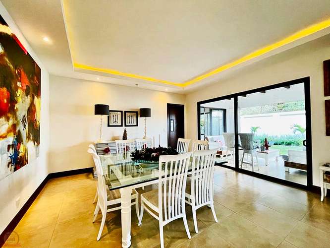 Casa de lujo de 1 nivel con 5Habs + Oficina | 780m² | Lindora Santa Ana - Imagen 4