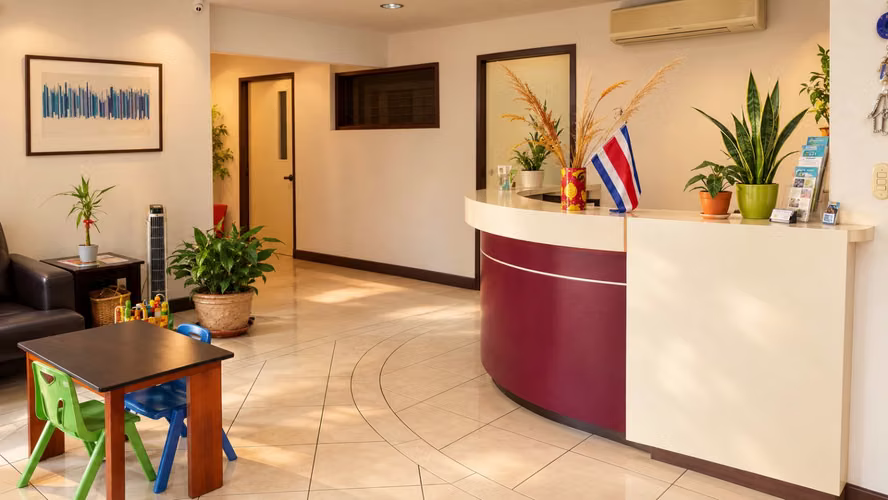 Consultorio médico en alquiler en Sabana Oeste: 25 m² en primera planta (ref : 80) - Imagen 2