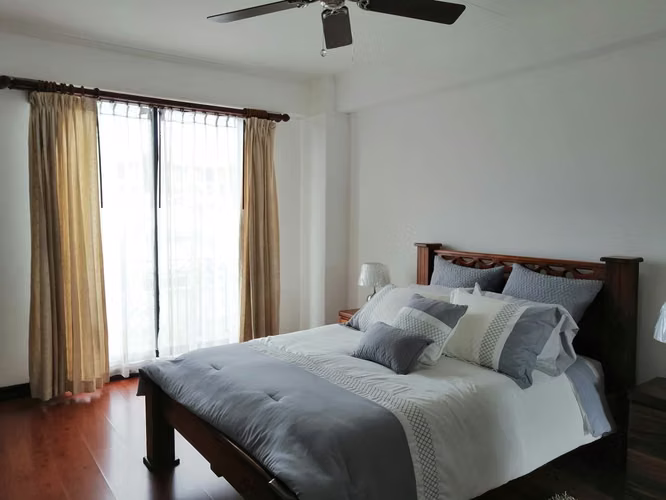 Apartamento amueblado de alquiler en Escazú  - Imagen 7