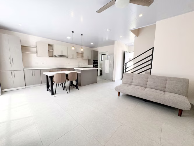 NEW SEMI-FURNISHED APARTMENT FOR RENT IN MONTEZUMA CONDOMINIUM, GRECIA, ALAJUELA