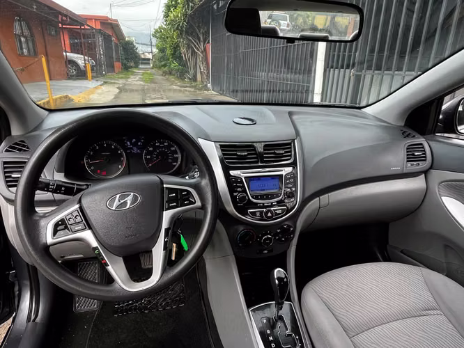 Hyundai accent  - Imagen 6