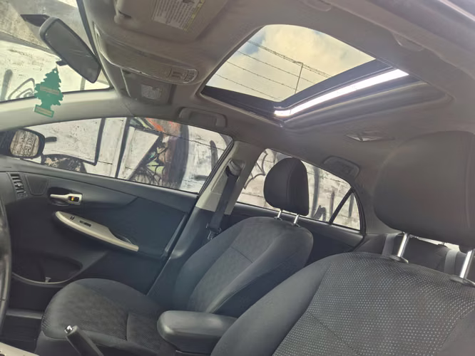 Toyota corolla sport  - Imagen 5