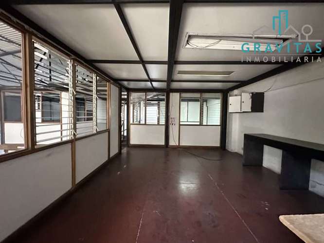 Venta de bodega en San José | 461 m2 | USO COMERCIAL | F 718