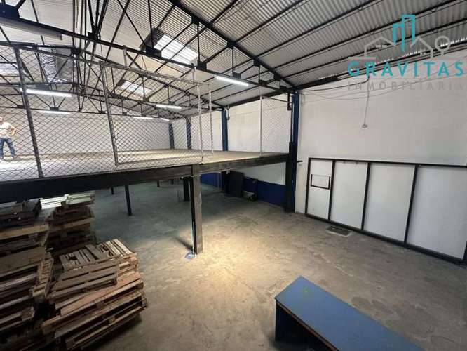 Venta de bodega en San José | 461 m2 | USO COMERCIAL | F 718