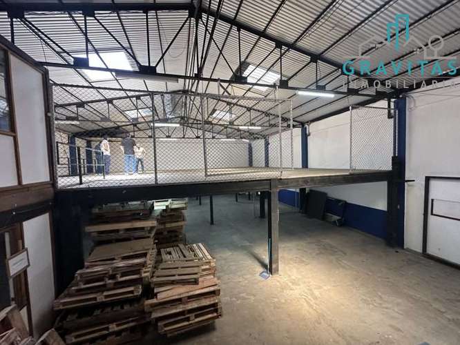 Venta de bodega en San José | 461 m2 | USO COMERCIAL | F 718