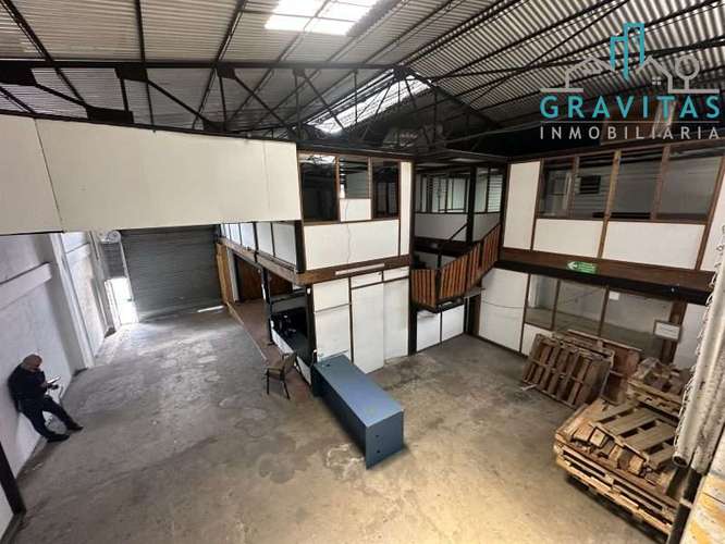 Venta de bodega en San José | 461 m2 | USO COMERCIAL | F 718